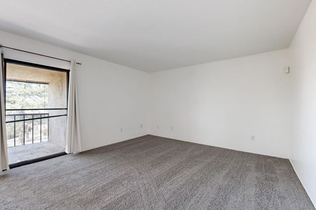 911 Country Club Drive SE APT F, Rio Rancho, NM 87124