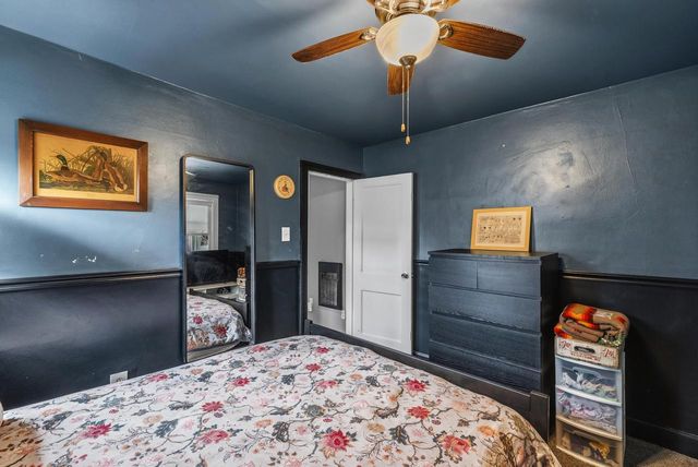 2154 S 69th STREET, West Allis, WI 53219