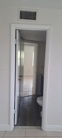 4255 N University Drive 315, Sunrise, FL 33351