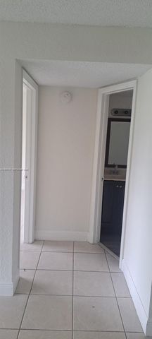 4255 N University Drive 315, Sunrise, FL 33351