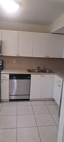 4255 N University Drive 315, Sunrise, FL 33351
