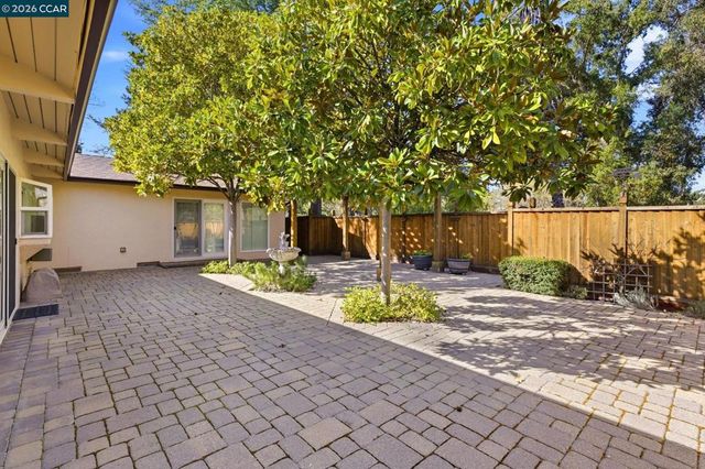 15 15 Duffy Ct, Pleasant Hill, CA 94523