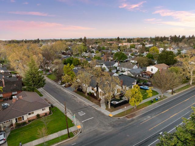 5401 J St, Sacramento, CA 95819