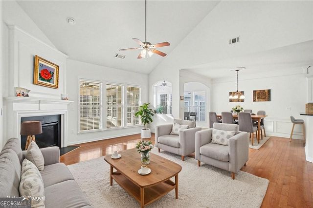 6503 Grove Park Drive, Hoschton, GA 30548