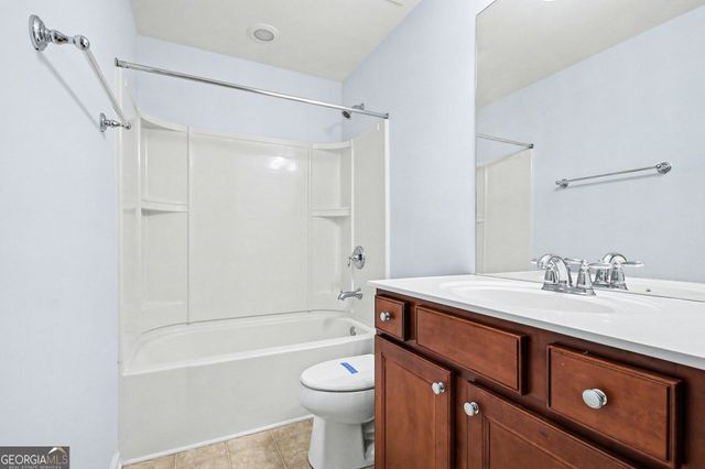 6503 Grove Park Drive, Hoschton, GA 30548