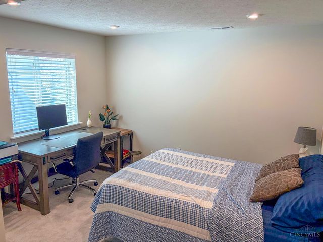 5783 Classicway Boulevard, Hamilton Twp, OH 45152