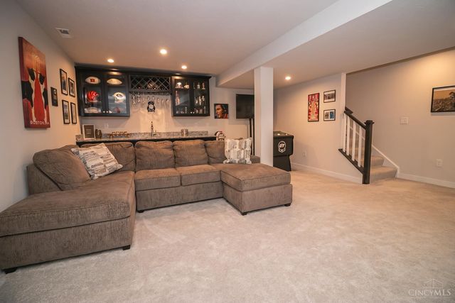 5783 Classicway Boulevard, Hamilton Twp, OH 45152
