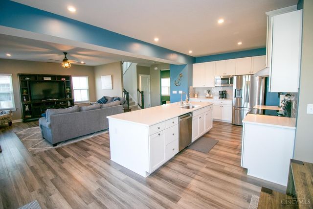 5783 Classicway Boulevard, Hamilton Twp, OH 45152