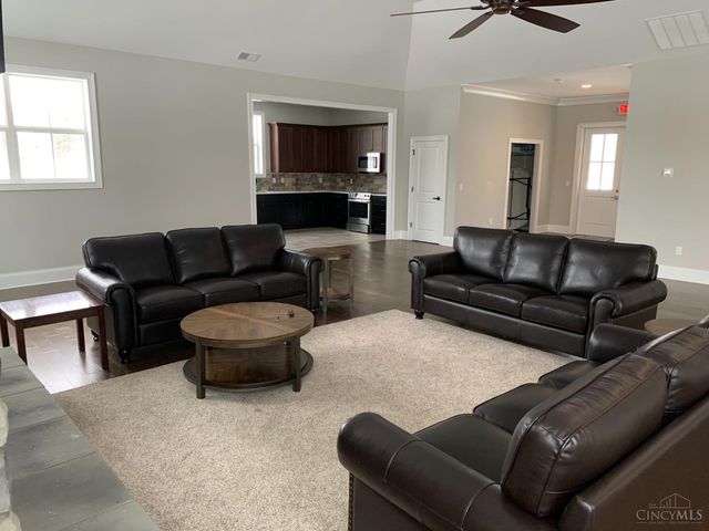 5783 Classicway Boulevard, Hamilton Twp, OH 45152