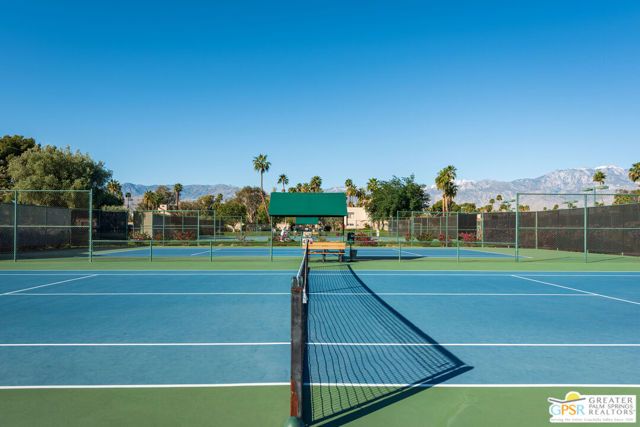 422 Forest Hills Drive, Rancho Mirage, CA 92270