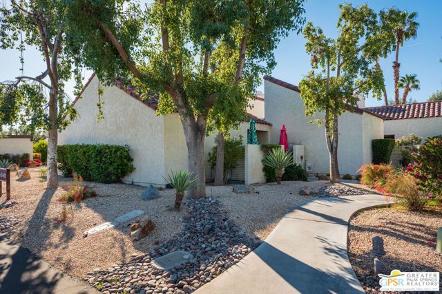 422 Forest Hills Drive, Rancho Mirage, CA 92270