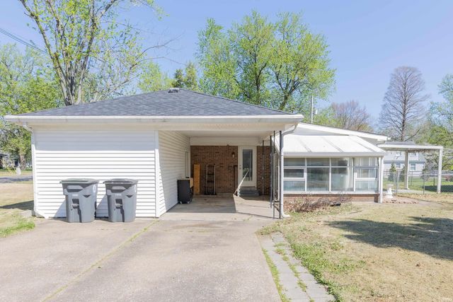 1020 Martin Lane, Evansville, IN 47715