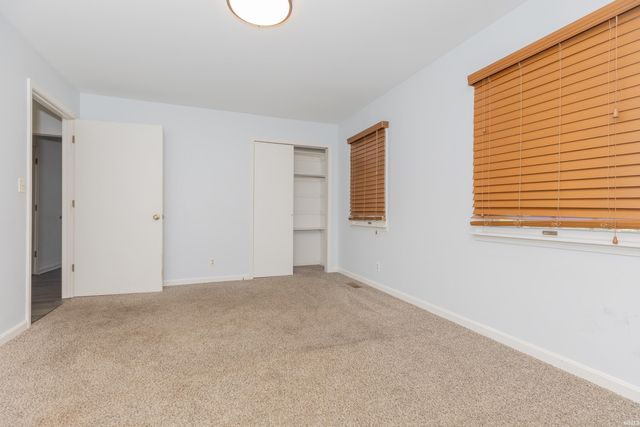 1020 Martin Lane, Evansville, IN 47715