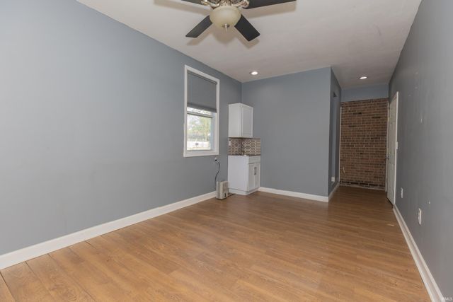 1020 Martin Lane, Evansville, IN 47715