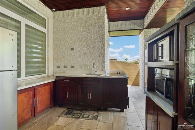 1600 Stonegate Drive, Mission, TX 78574