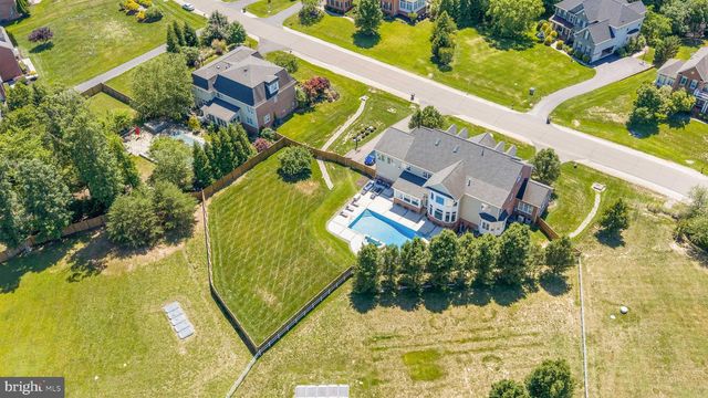 9311 OCCOQUAN OVERLOOK DR, Lorton, VA 22079