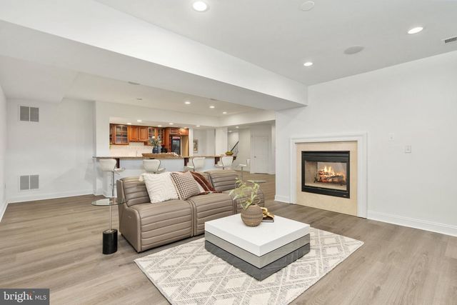 9311 OCCOQUAN OVERLOOK DR, Lorton, VA 22079