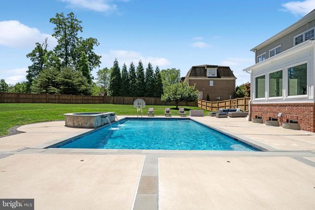 9311 OCCOQUAN OVERLOOK DR, Lorton, VA 22079
