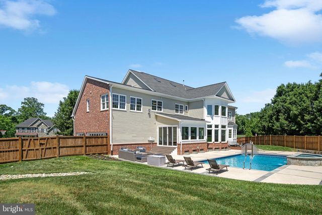 9311 OCCOQUAN OVERLOOK DR, Lorton, VA 22079