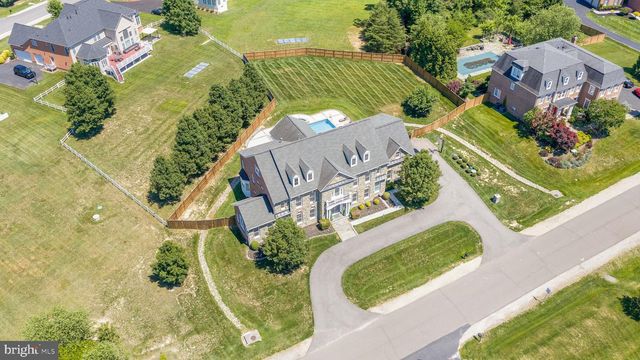 9311 OCCOQUAN OVERLOOK DR, Lorton, VA 22079