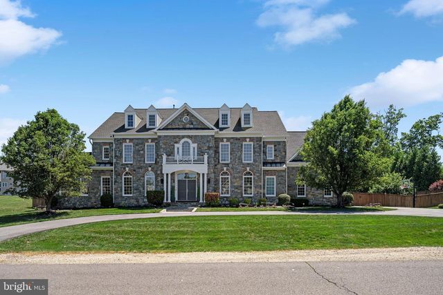 9311 OCCOQUAN OVERLOOK DR, Lorton, VA 22079