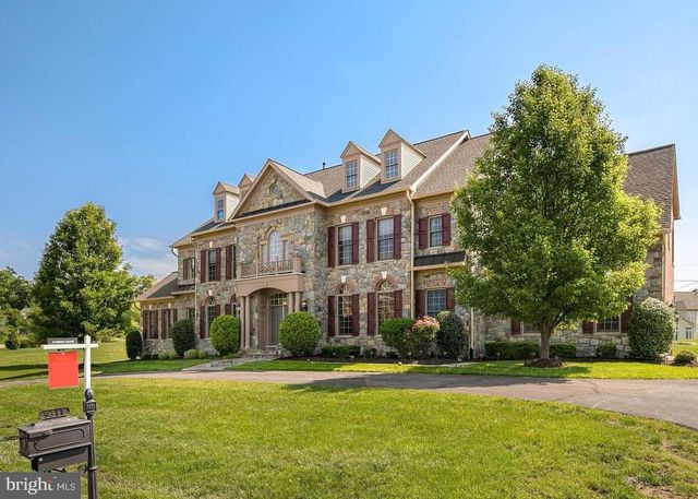 9311 OCCOQUAN OVERLOOK DR, Lorton, VA 22079