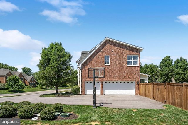 9311 OCCOQUAN OVERLOOK DR, Lorton, VA 22079