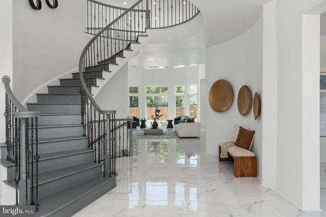 9311 OCCOQUAN OVERLOOK DR, Lorton, VA 22079