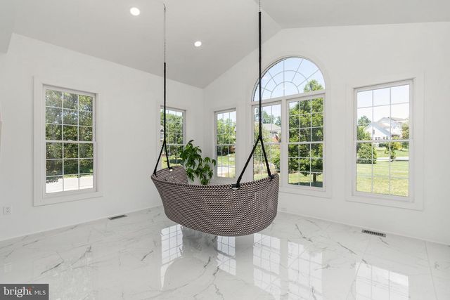 9311 OCCOQUAN OVERLOOK DR, Lorton, VA 22079