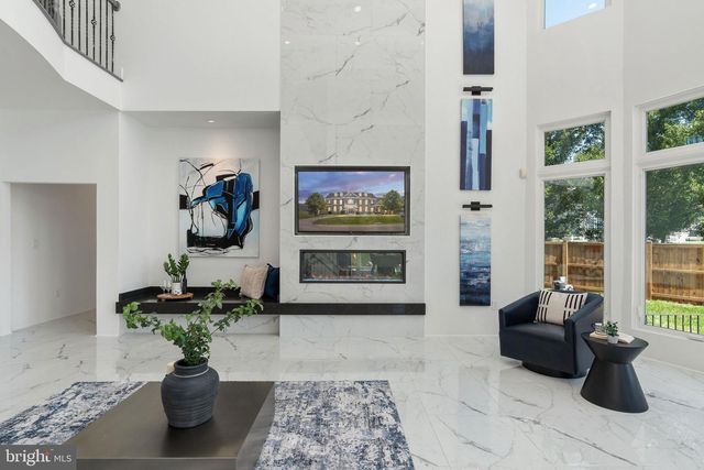 9311 OCCOQUAN OVERLOOK DR, Lorton, VA 22079