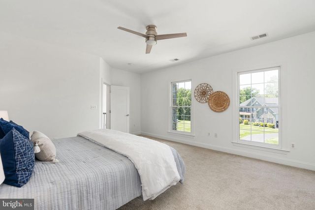 9311 OCCOQUAN OVERLOOK DR, Lorton, VA 22079