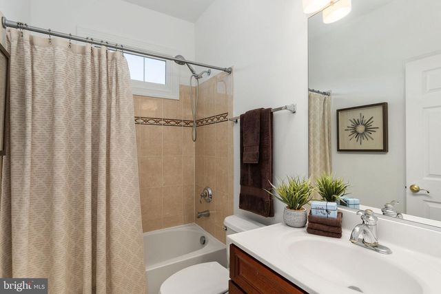 9311 OCCOQUAN OVERLOOK DR, Lorton, VA 22079