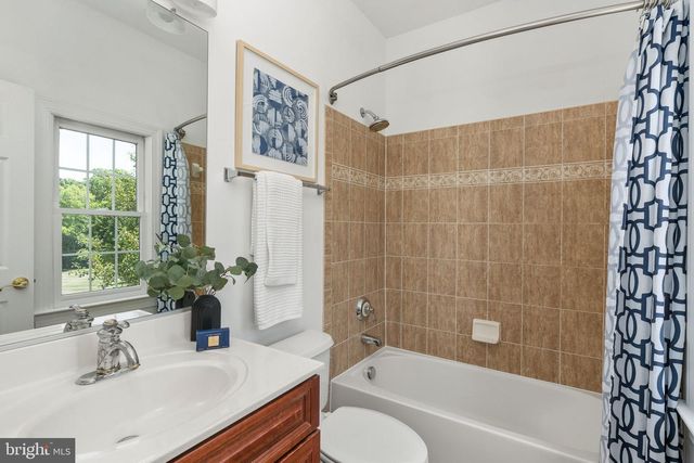 9311 OCCOQUAN OVERLOOK DR, Lorton, VA 22079