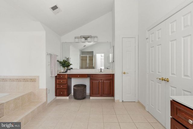9311 OCCOQUAN OVERLOOK DR, Lorton, VA 22079