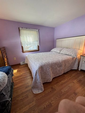 9 Bohanon Bridge Road, Brookline, NH 03033