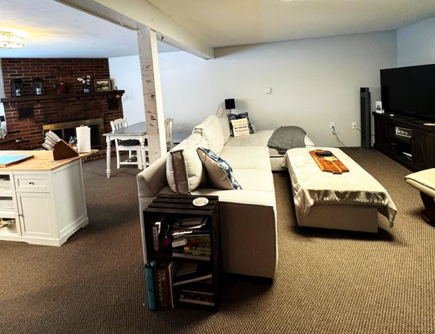 9 Bohanon Bridge Road, Brookline, NH 03033