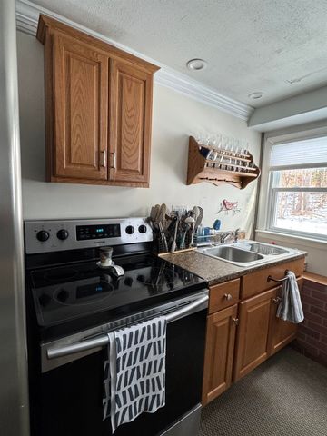 9 Bohanon Bridge Road, Brookline, NH 03033