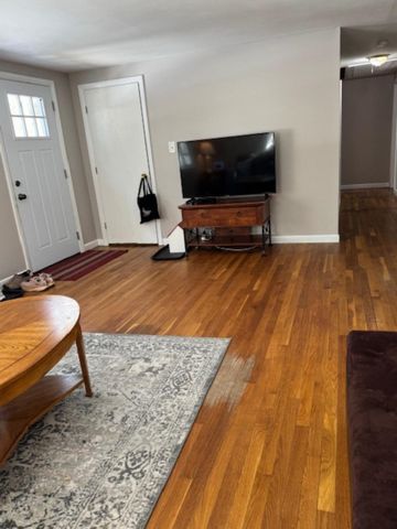 9 Bohanon Bridge Road, Brookline, NH 03033