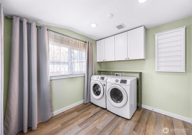 1418 Maple Street, Everett, WA 98201