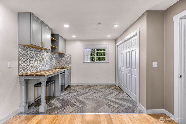 1418 Maple Street, Everett, WA 98201