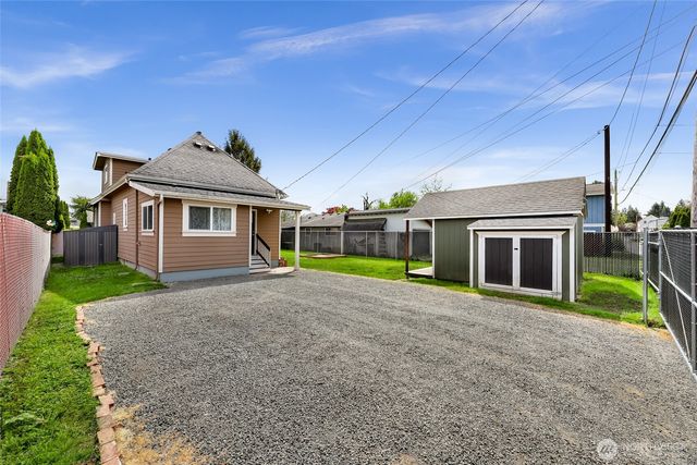 1418 Maple Street, Everett, WA 98201