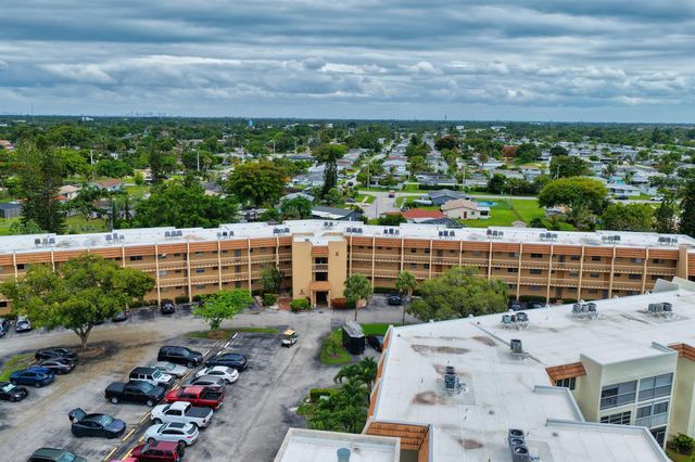6670 Royal Palm Boulevard 314k, Margate, FL 33063