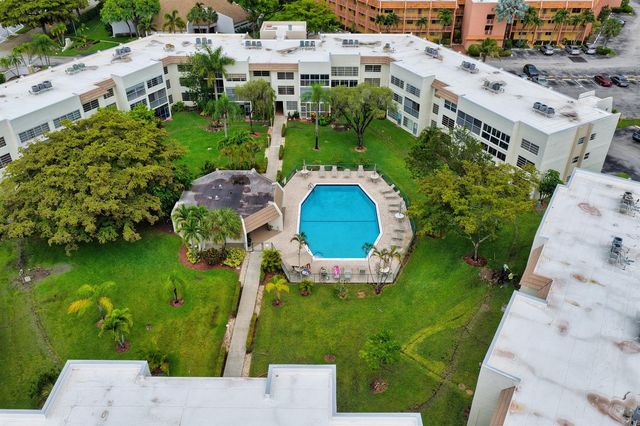 6670 Royal Palm Boulevard 314k, Margate, FL 33063