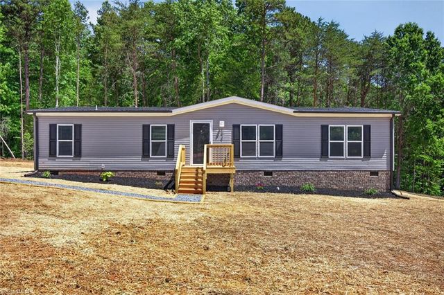 194 Harvick Lane, Lexington, NC 27292
