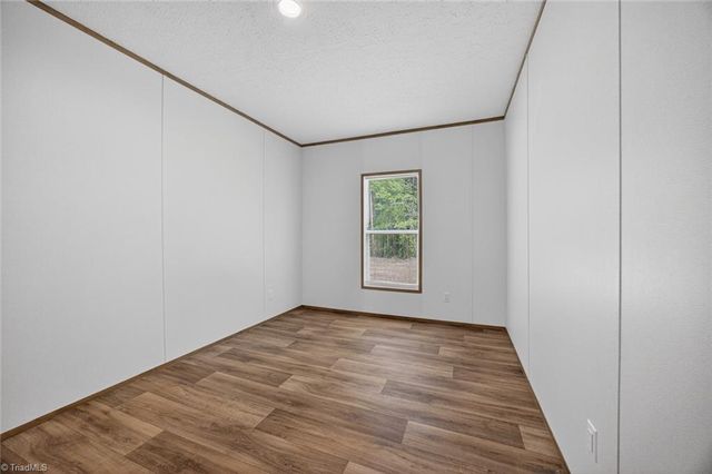 194 Harvick Lane, Lexington, NC 27292