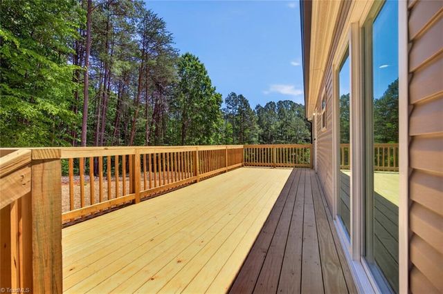 194 Harvick Lane, Lexington, NC 27292