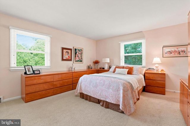 627 MEADOW RD, Huntingdon Valley, PA 19006