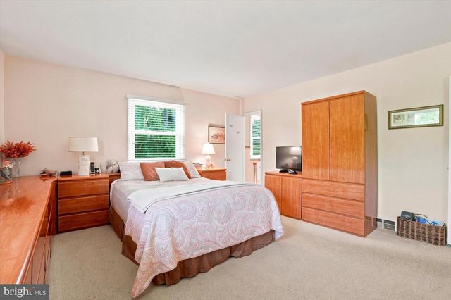 627 MEADOW RD, Huntingdon Valley, PA 19006