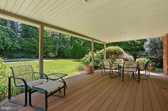 627 MEADOW RD, Huntingdon Valley, PA 19006