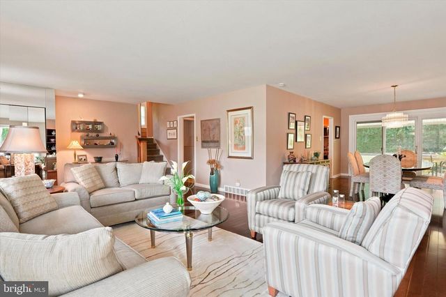627 MEADOW RD, Huntingdon Valley, PA 19006